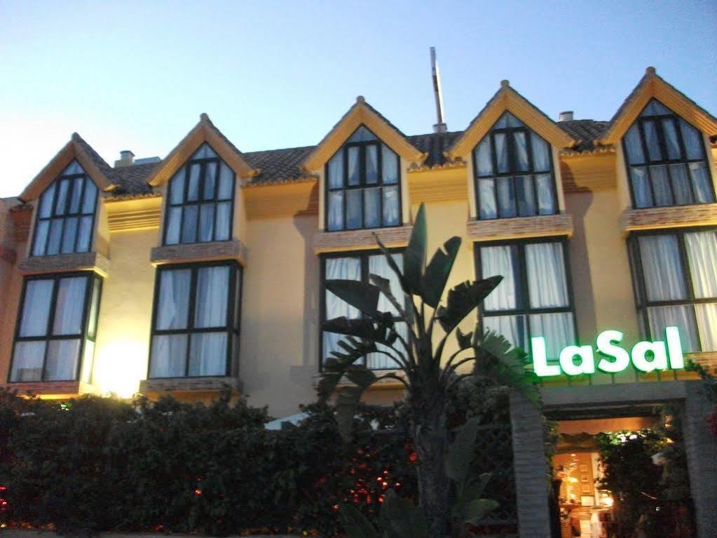 马蒂尔德夫人酒店 埃斯特波纳 外观 照片